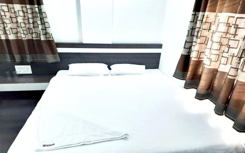Hotel United House Shirdi Ngoại thất bức ảnh