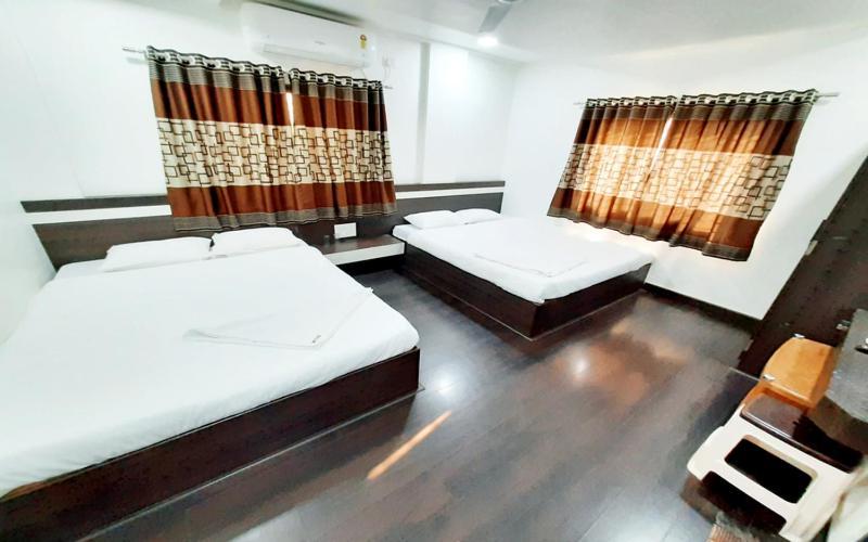 Hotel United House Shirdi Ngoại thất bức ảnh